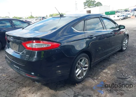2015 Ford Fusion Se z USA, uszkodzony, nr VIN 3FA6P0H78FR258434